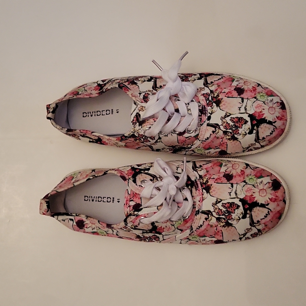 H&M DIVIDED women's sneakers floral size 9.5